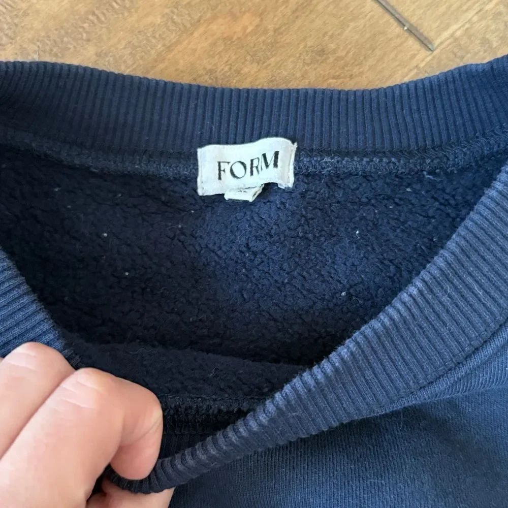 FORM Camp Crewneck - Picture 5 of 6
